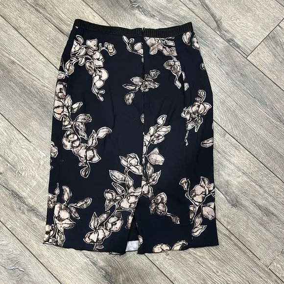 • Marc Jacobs • Floral Silk Midi Skirt Lined Women’s Black Cream 2