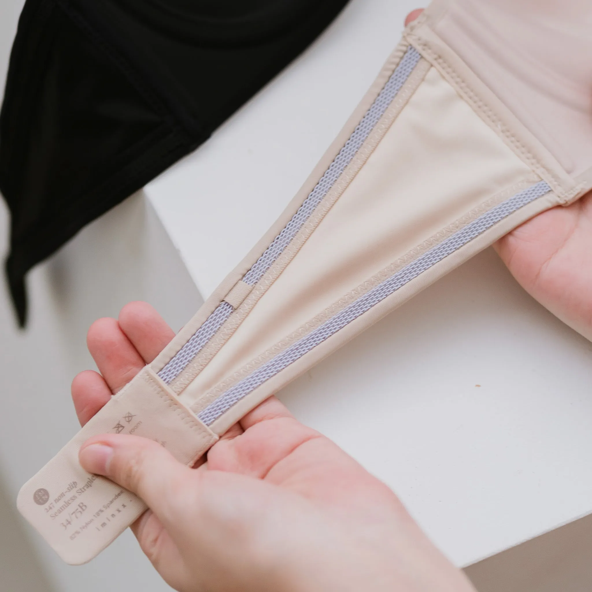 247 Seamless! 100% Non-Slip Strapless Wireless Bra in Almond Nude