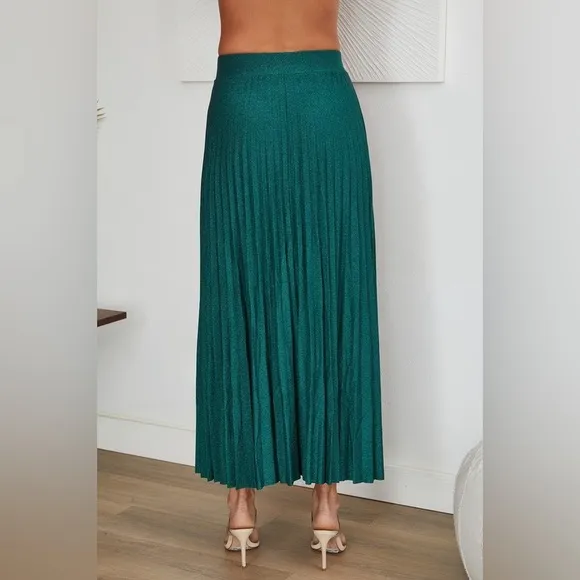 (7000-GLD) ELASTIC WAISTBAND SHIMMER MAXI PLEATED SKIRT