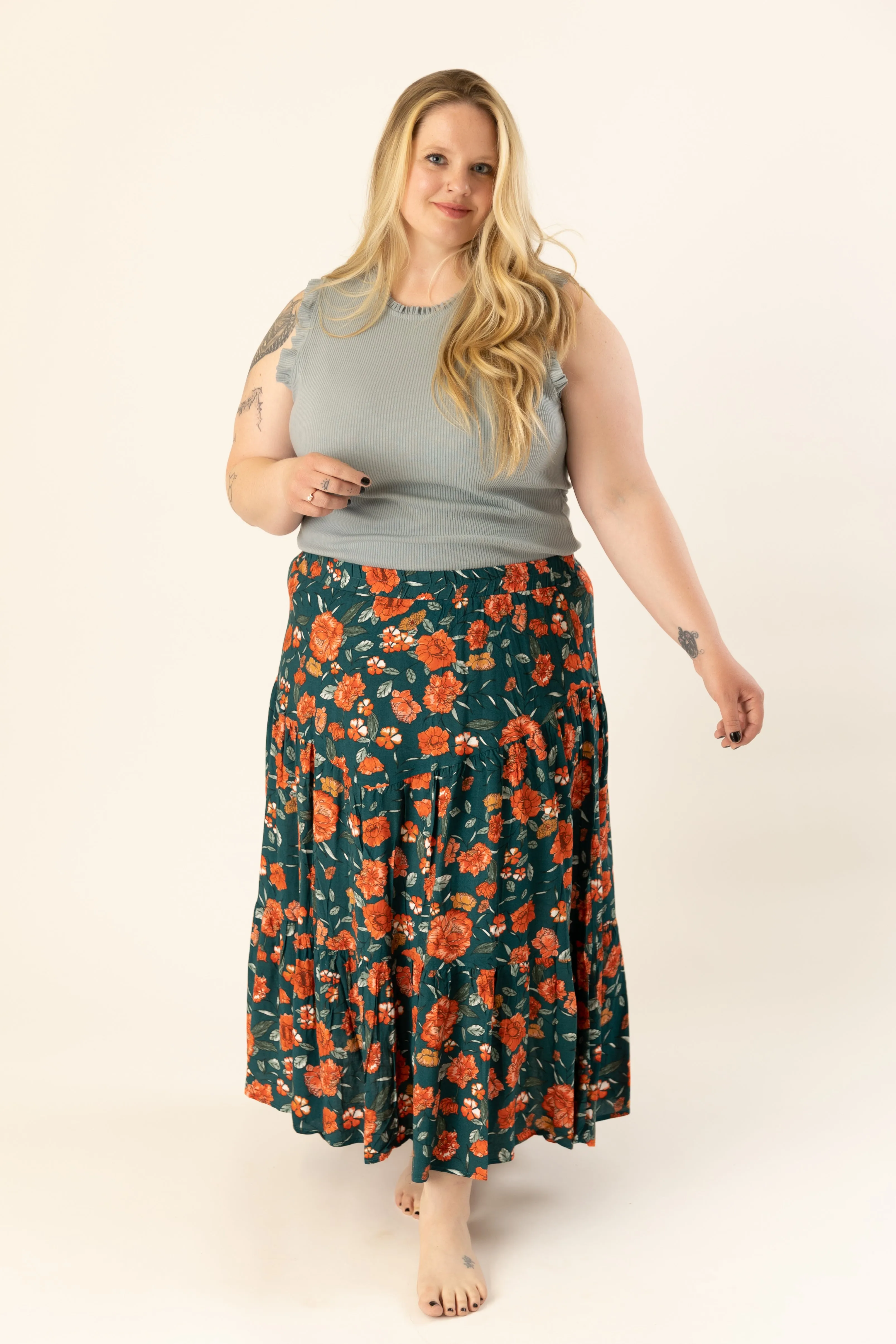 Andhra Floral Skirt Curvy