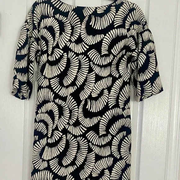 Anthropologie Maeve Dress Black White Puff Sleeve Textured Shift Mini Sz XS