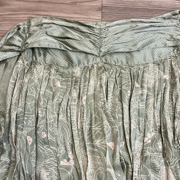 April May 100% Silk Green Floral &amp; Polka Dot Belted Knee Length Skirt