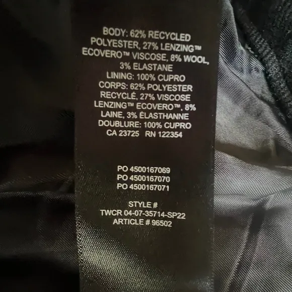 Aritzia Wilfred Pleated Lined Mini Skirt Black Size 8 EUC