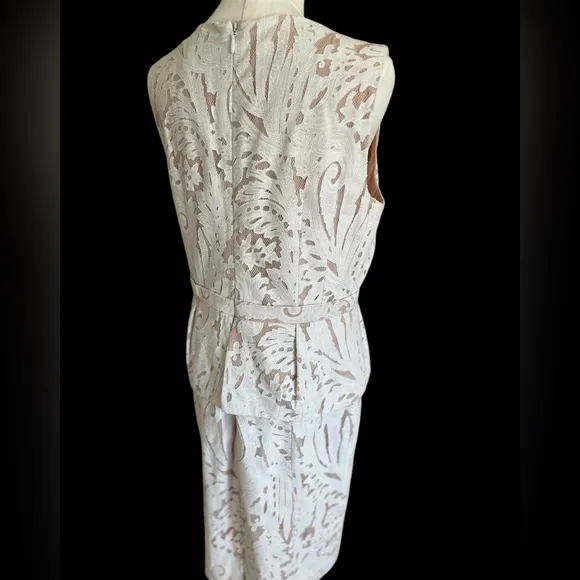 BCBGMAXAZRIA WHITE/IVORY ETNA LACE PEPLUM COCKTAIL DRESS SIZE 12