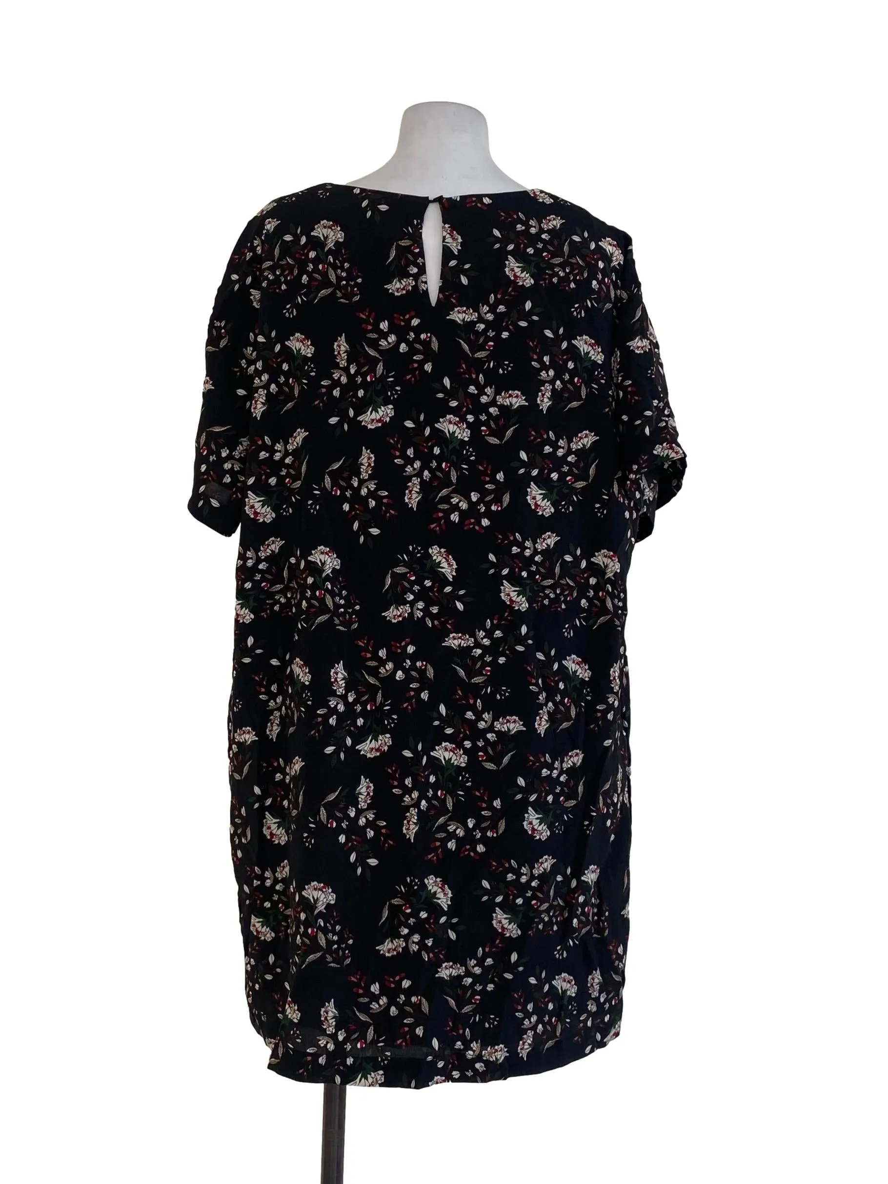 Black Floral Shift Dress