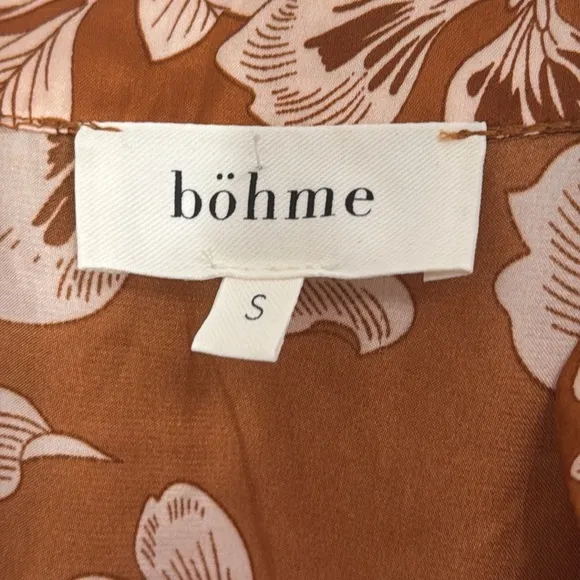 BOHME Jaslyn Floral Midi Dress, Satin, Flutter Sleeves Like New! Size Small