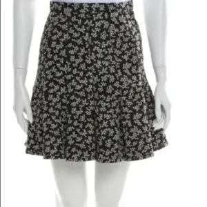 Carven Black white floral print mini pleated A-Line skirt sz 4