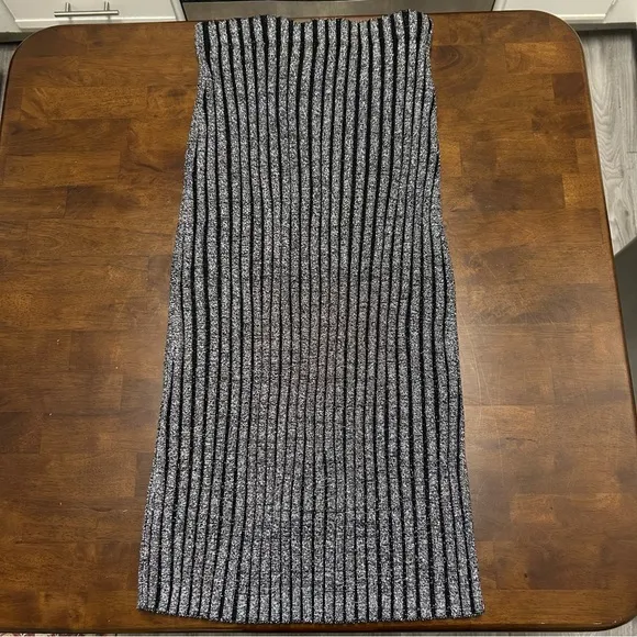Cinq A Sept Cielo Metallic midi Skirt Size Medium