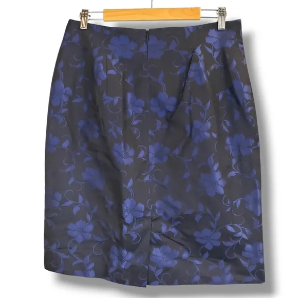 Dana Buchman Silk Black and Blue Floral Patterned 2-Piece Size 14/16