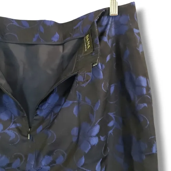 Dana Buchman Silk Black and Blue Floral Patterned 2-Piece Size 14/16