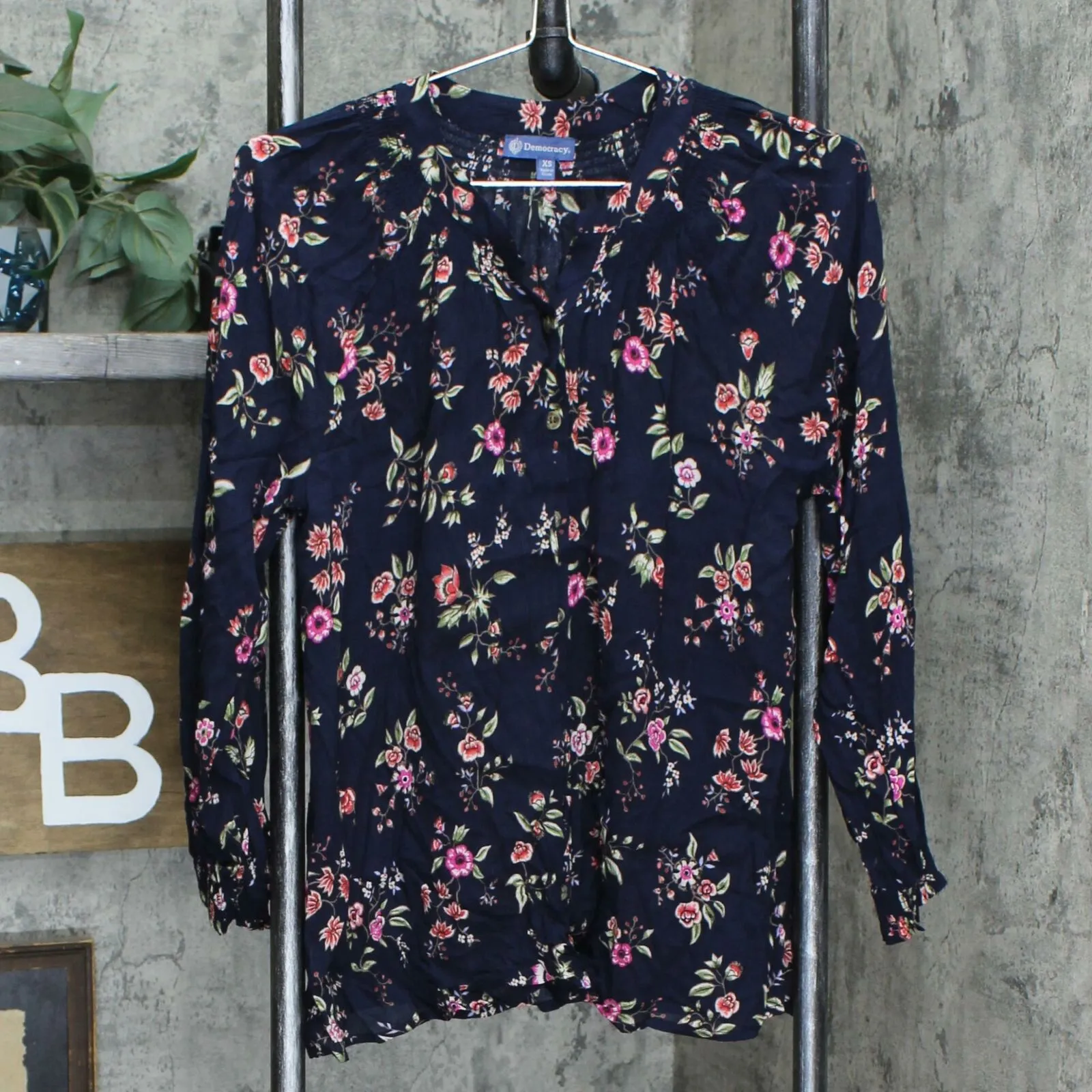 Democracy Floral Smocked Neck Tie Front Top Navy XS