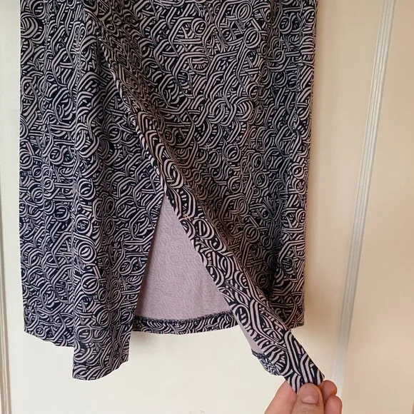 Diane von Furstenberg Justin 100% Silk Jersey Navy Blue Geometric Skirt Size 8