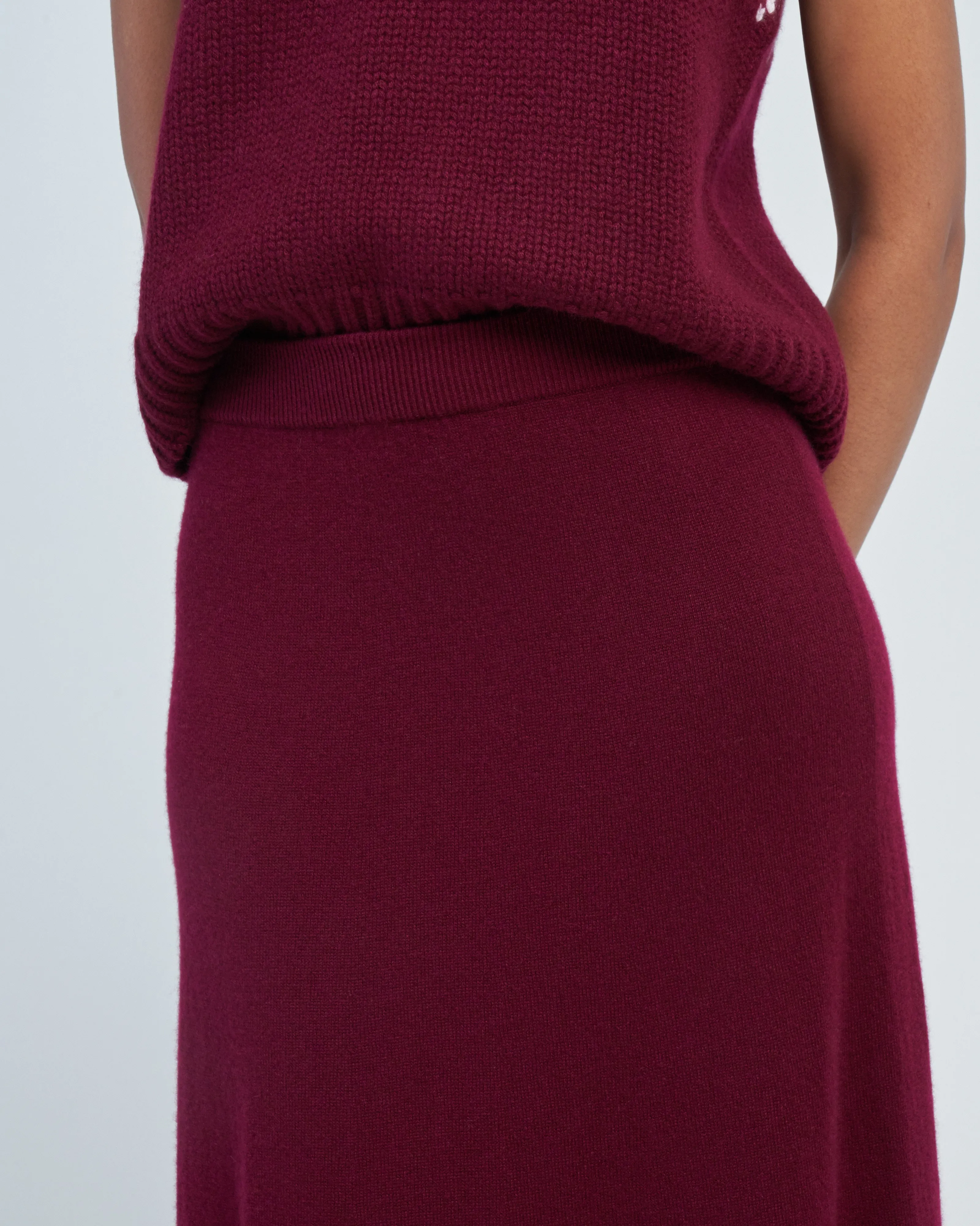 dolly skirt - cherry