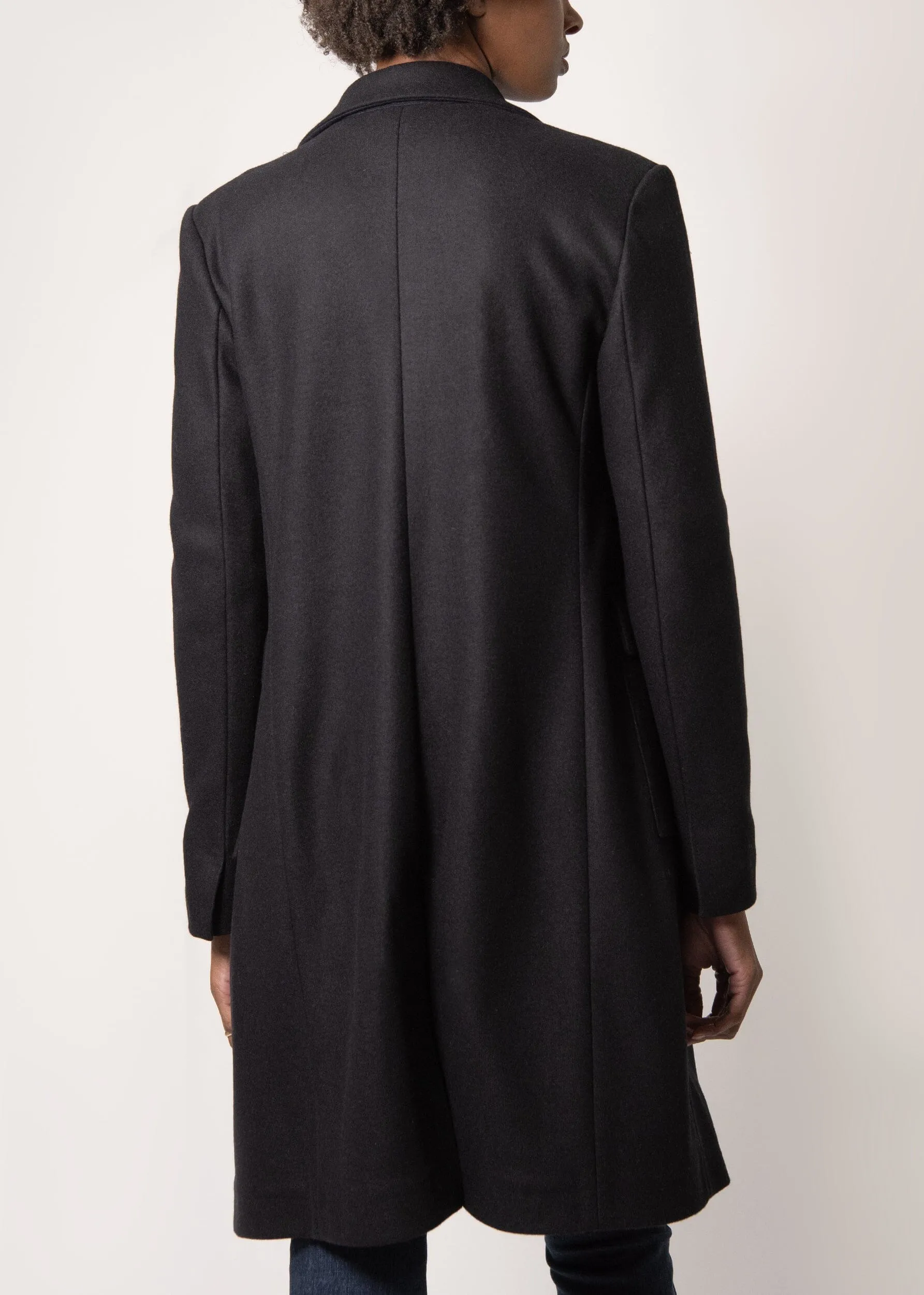 DOUBLE-BREASTED COAT