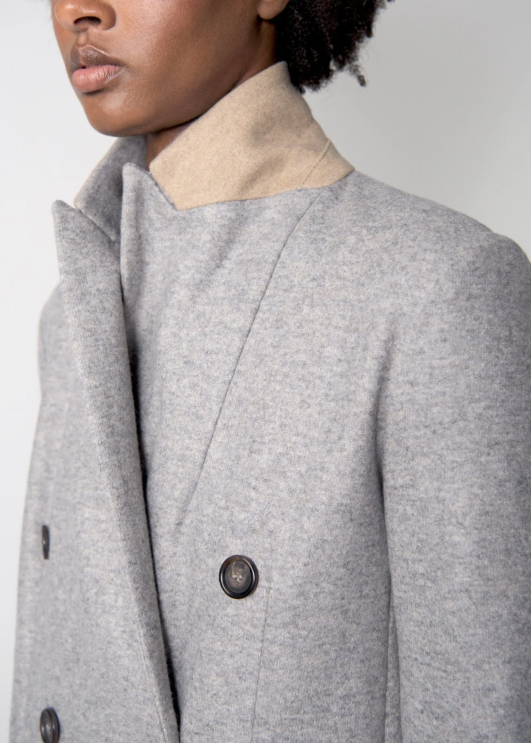 DOUBLE-BREASTED COAT