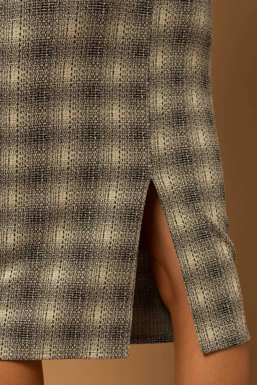 Elastic Waist Back Slit Plaid Midi Skirt