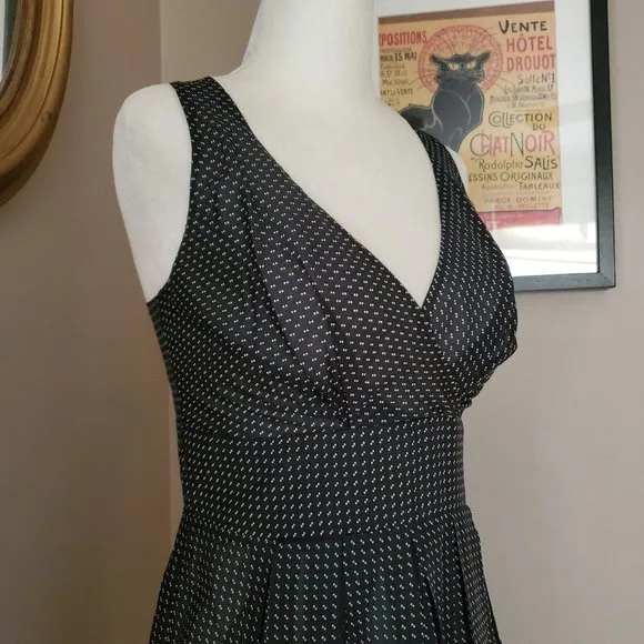 Eva Franco Black and White Eyelet Tie Back Dress Size 2