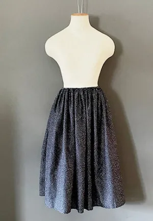 GATHERED SKIRT MIDI RANDOM DOT