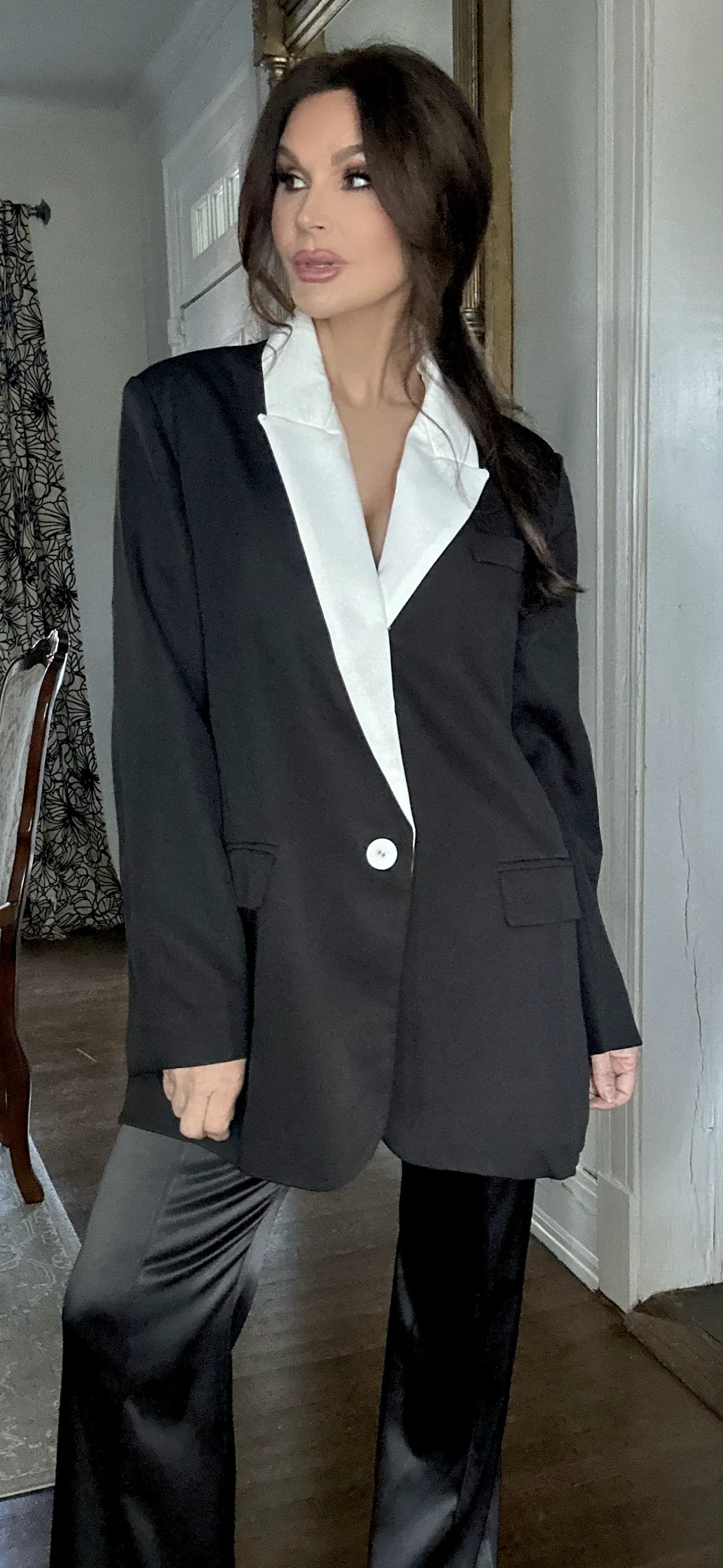 Genevieve Black And White Boyfriend Blazer