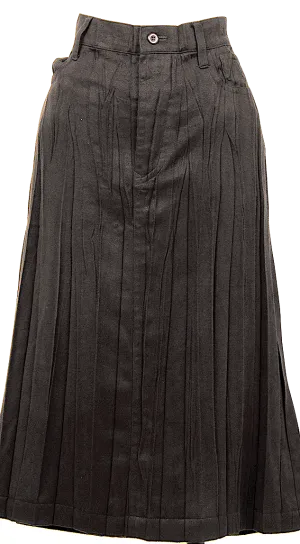 ISSEY MIYAKE Japan. Brown Faux Suede Pleated Skirt