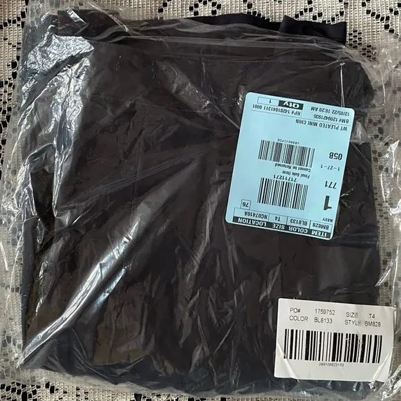 J Crew Navy Pleated chino mini skirt. Tall 4 (T4).