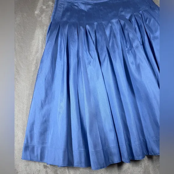 Lauren Ralph Lauren 100% Silk Blue Pleated A Line Midi Skirt Size 4