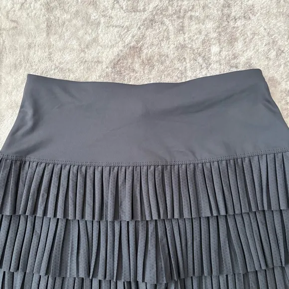 Lucky in Love Mon Amie Pleated Tier Skirt Pickleball Tennis Golf Gray Small