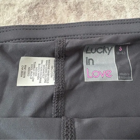 Lucky in Love Mon Amie Pleated Tier Skirt Pickleball Tennis Golf Gray Small