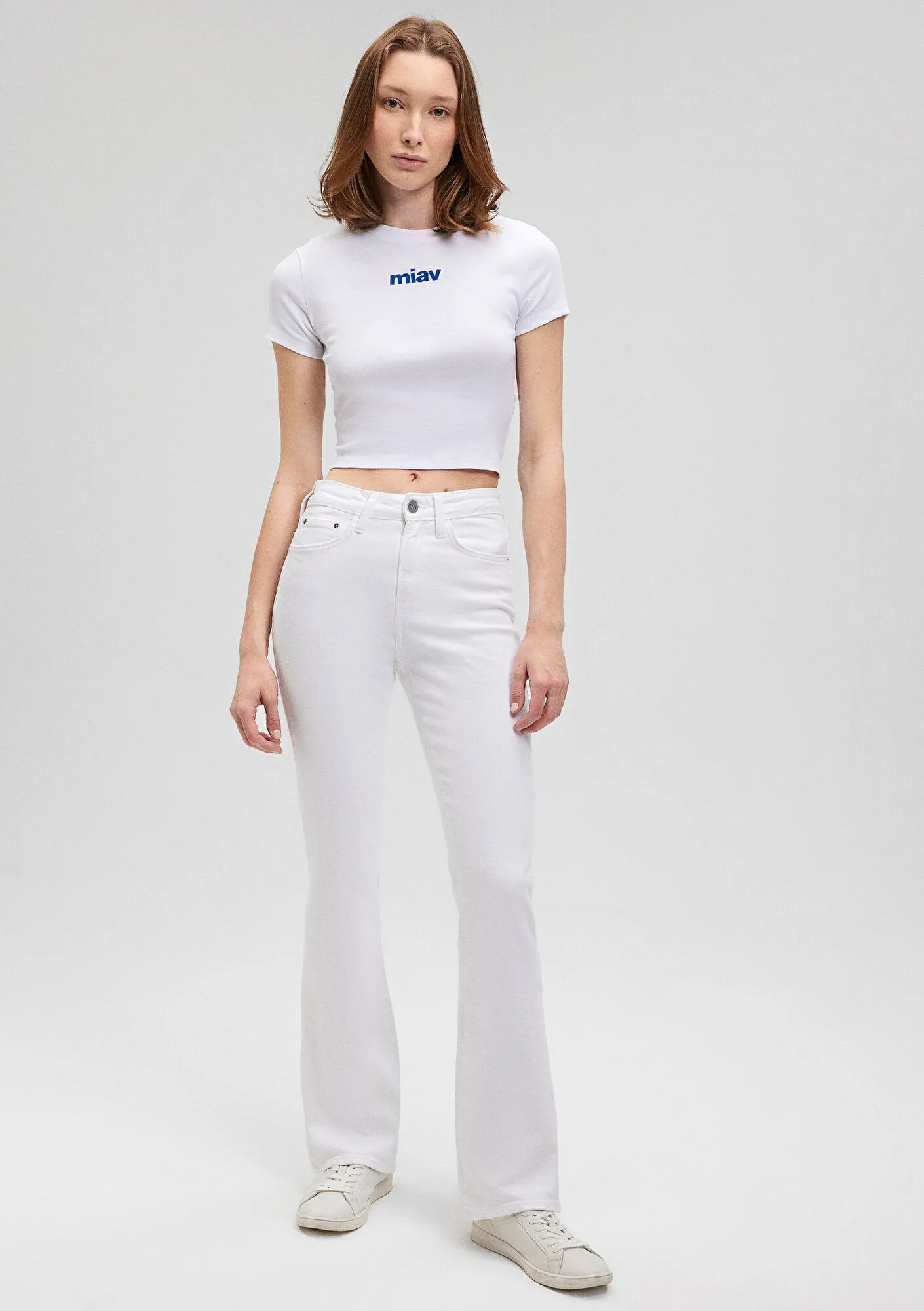 Miav White 90s Jean Pants