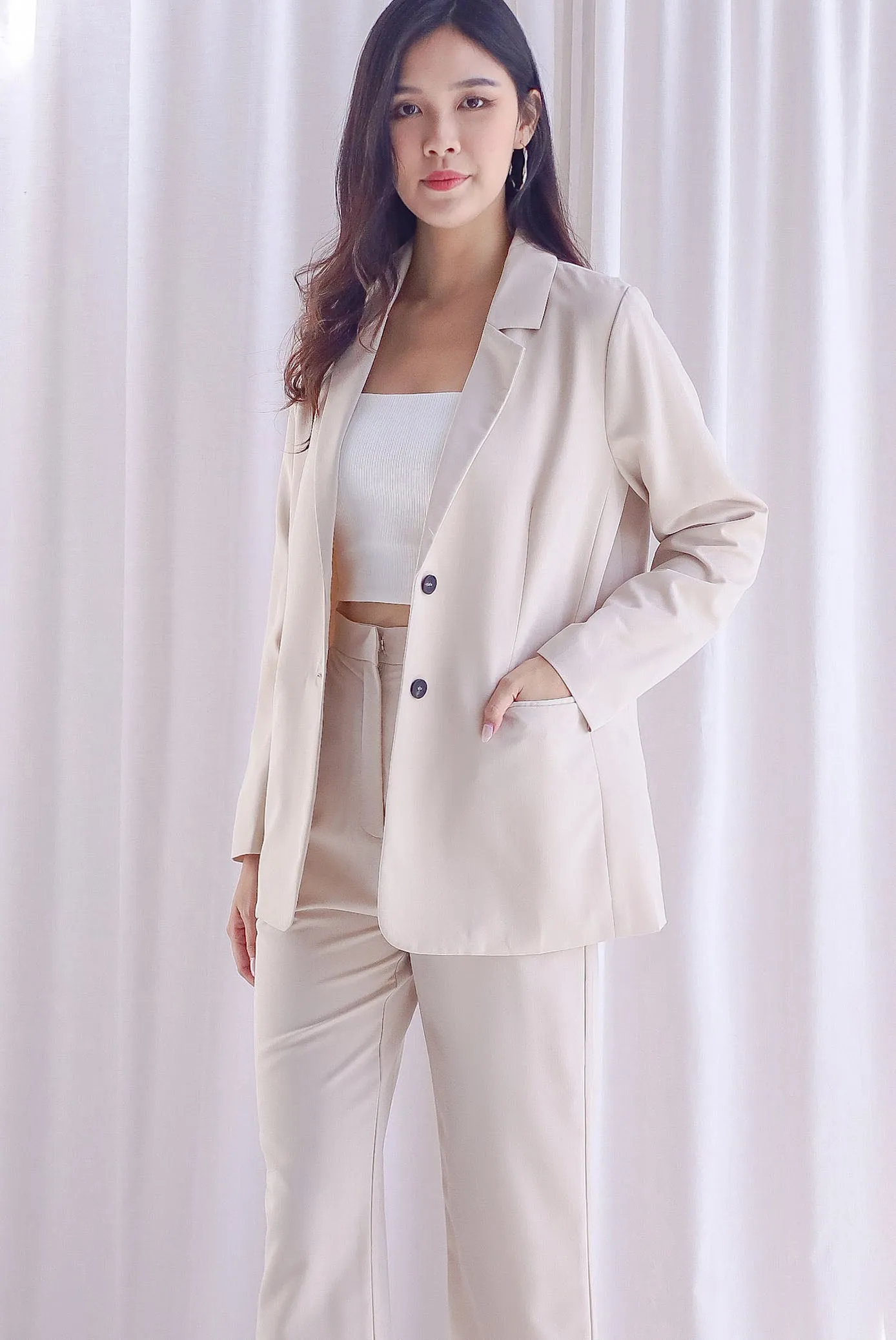 Mishka Oversized Button Blazer In Ecru