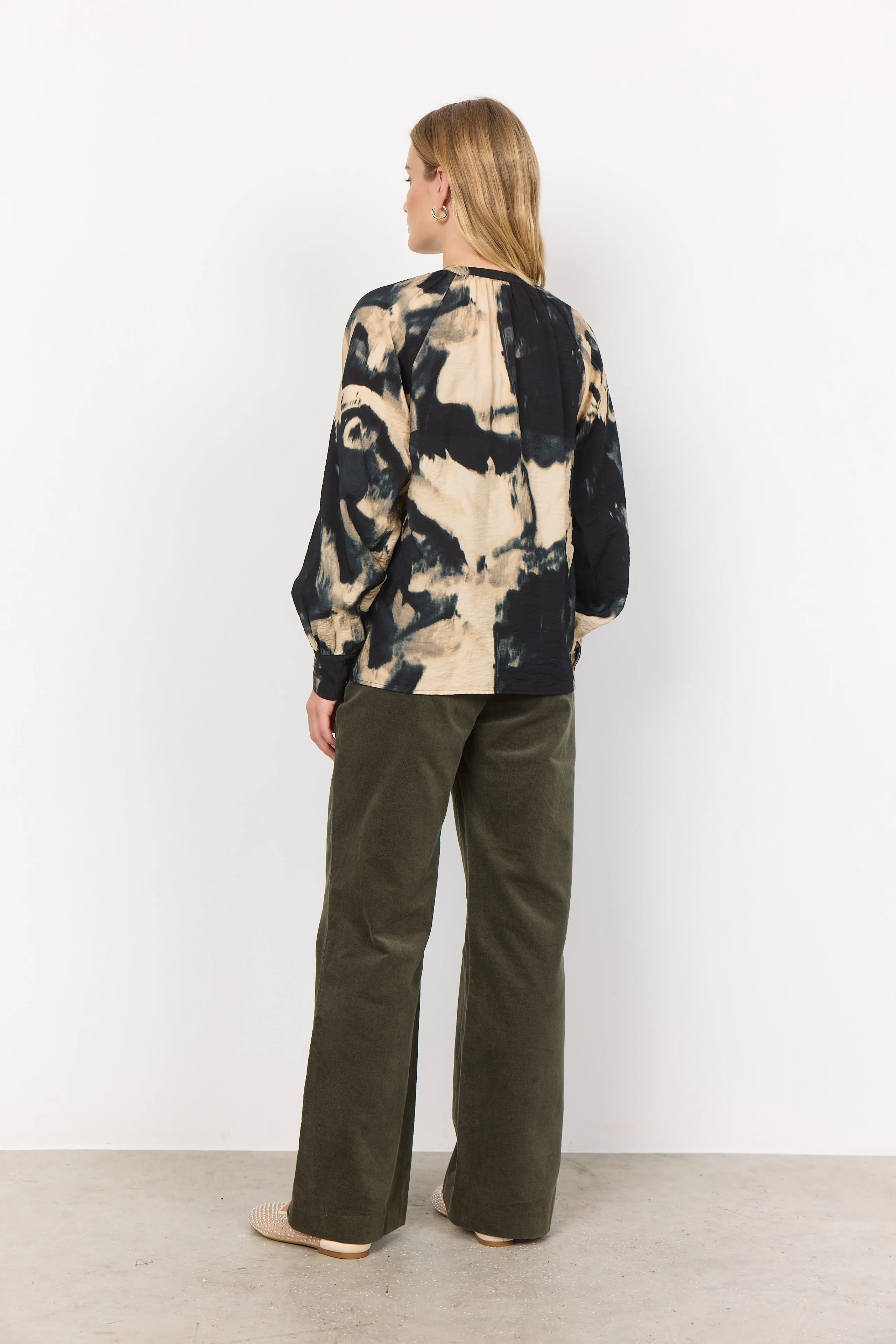 Naomi  Blouse