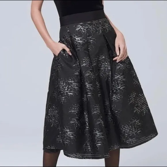NEW White House Black Market Floral Jacquard Shadow Stripe Black Silver Skirt