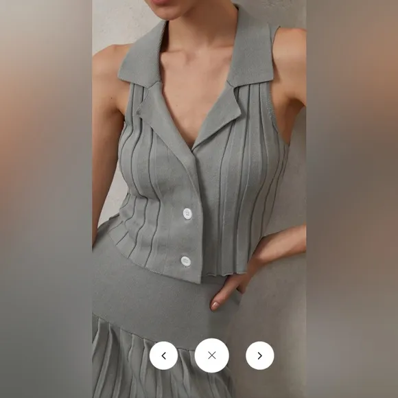 NWT SET SINCERELY JULES Effortlessly Pleated Sleeveless Sweater Vest and Skirt.