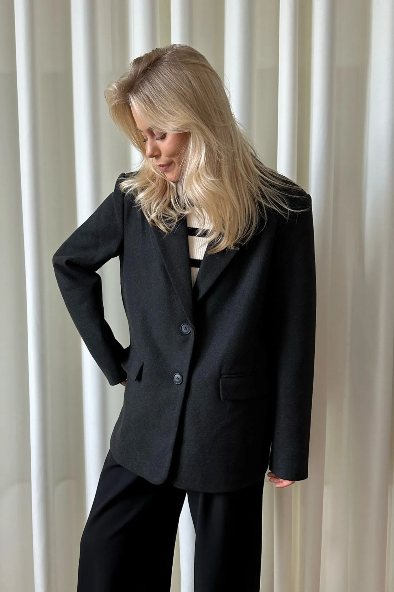 ONLWembley Blazer - Mørkegrå