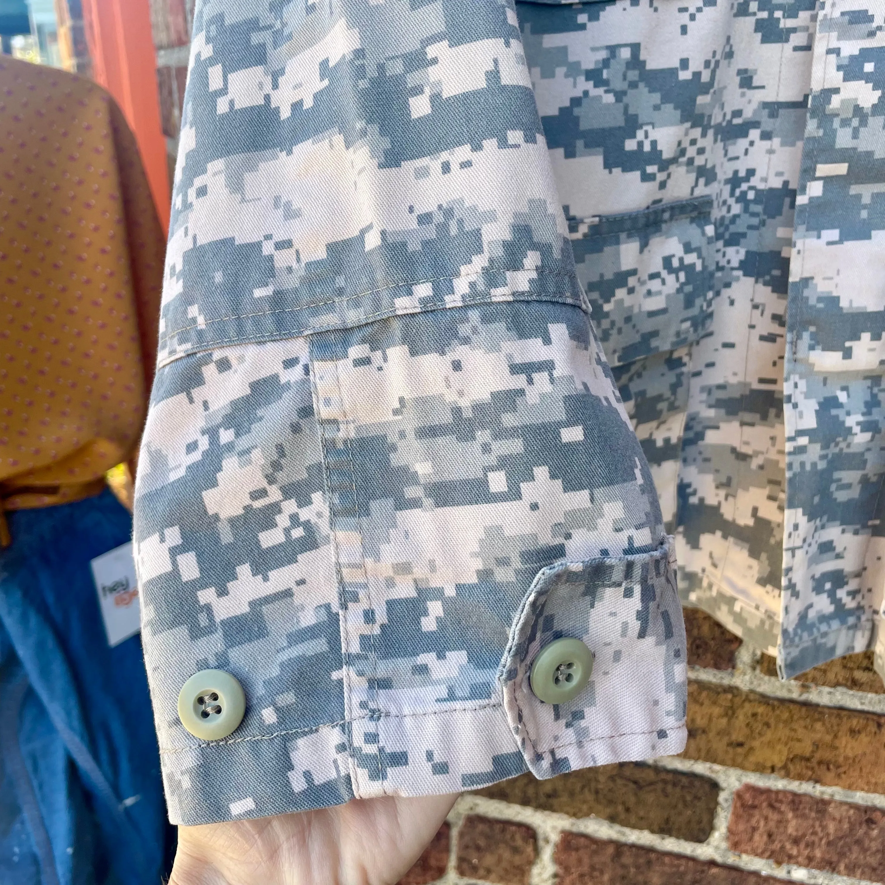 Pixelated Multi-Scale Camo jacket