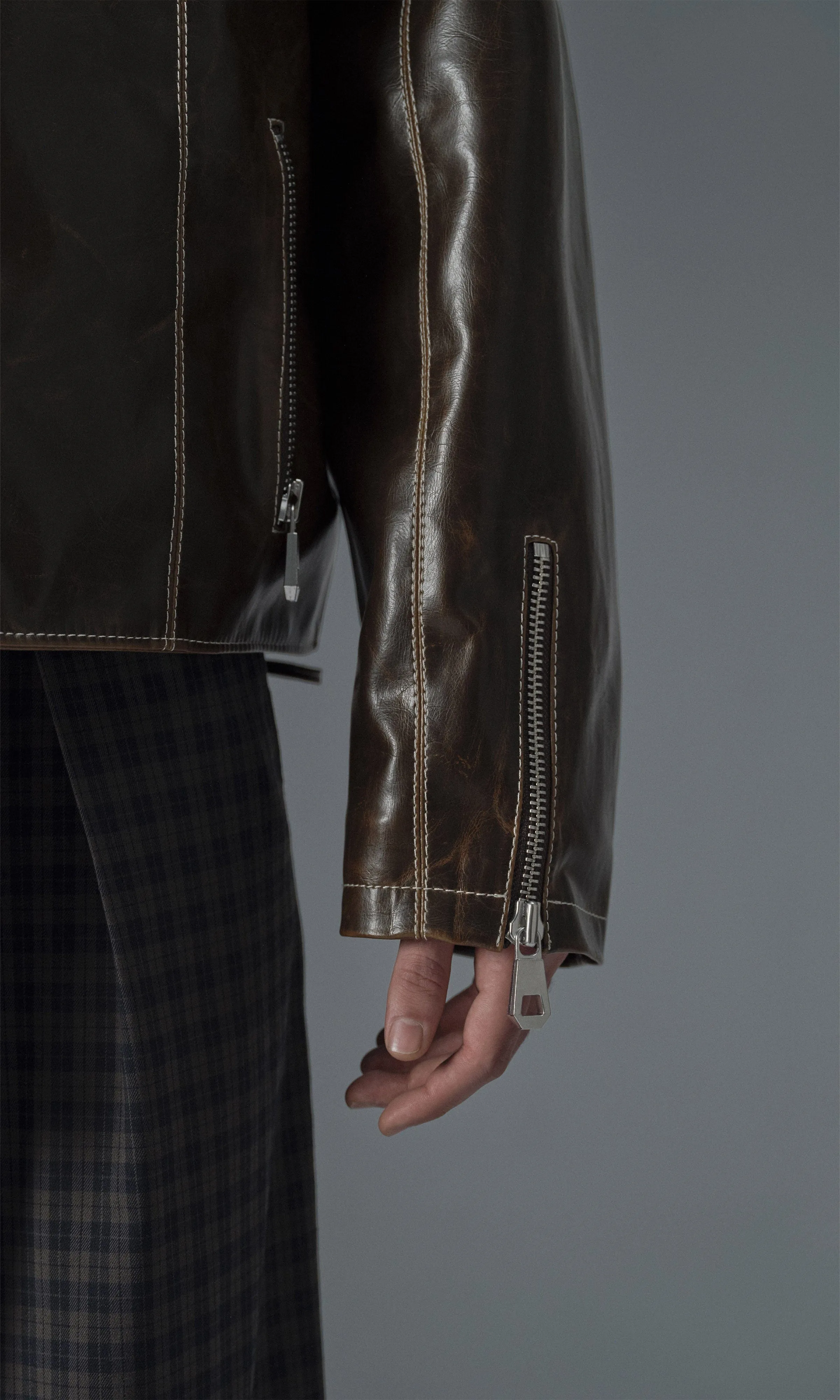 Robin Unisex Vegan Olive Leather Jacket | Moss