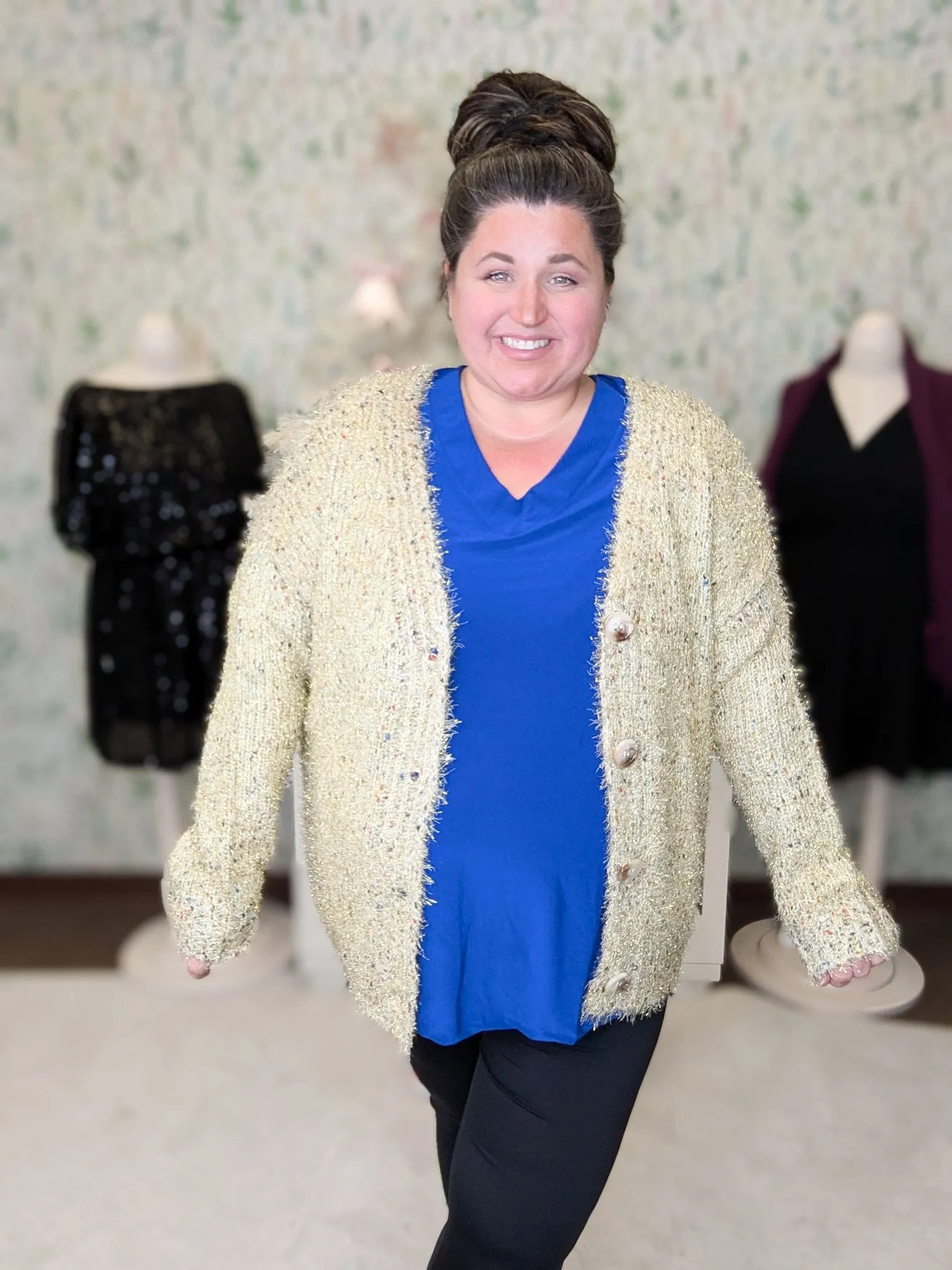 Ruthie 3/4 Sleeve Vneck Blouse in Solids