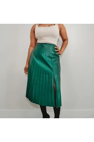 Sadie Vegan Leather Pleated Skirt