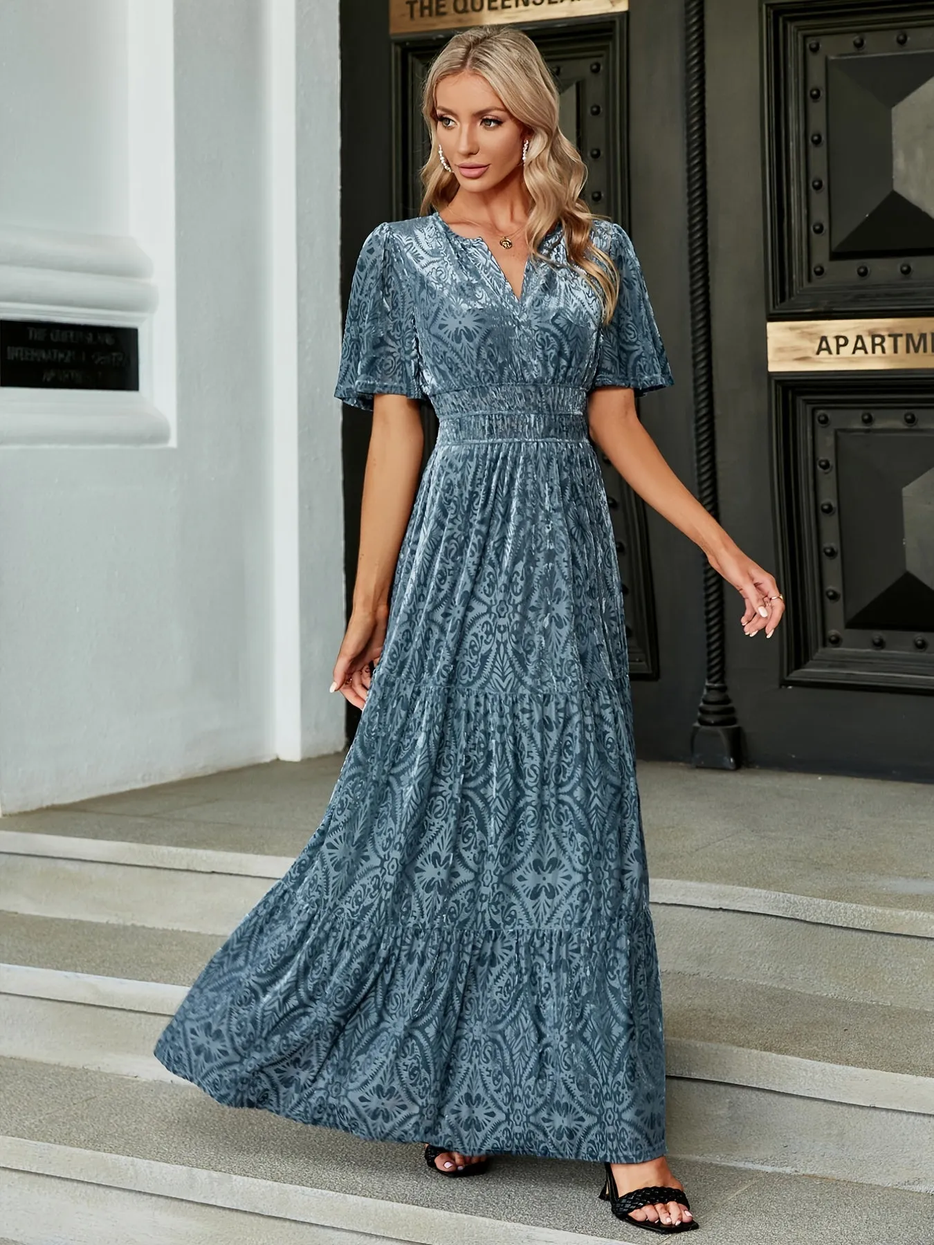 Solid V-Neck Short Sleeve Maxi Dress