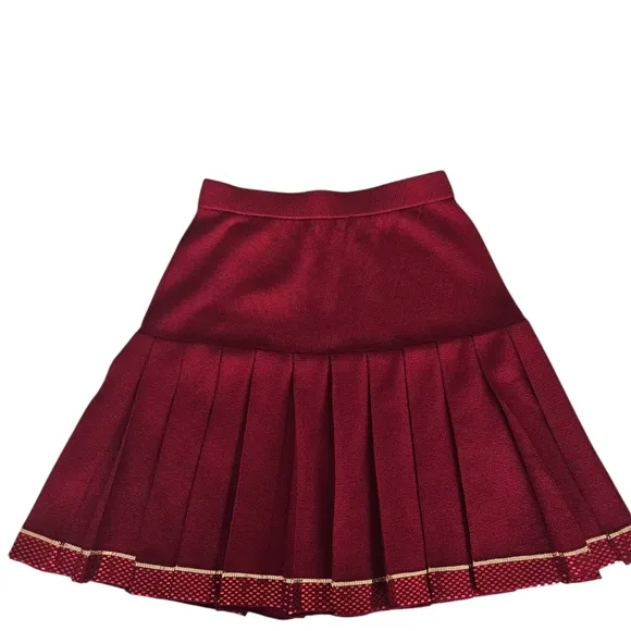 St. John Knitted Pleated Knee Length Skirt Burgundy