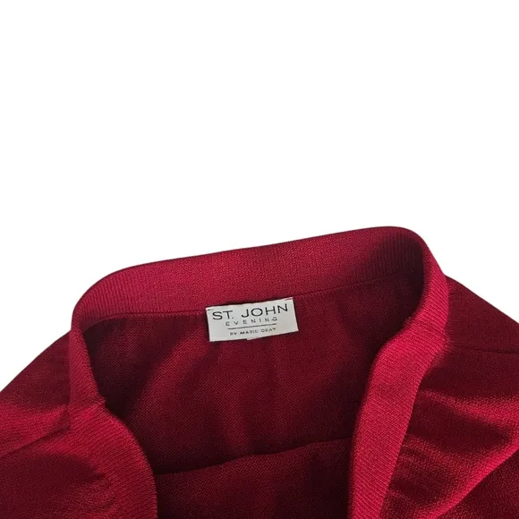 St. John Knitted Pleated Knee Length Skirt Burgundy