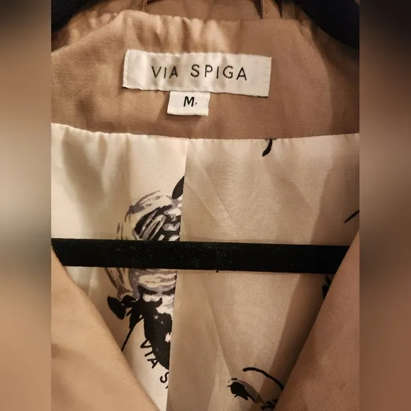VIA SPIGA Classic Tan Double-Breasted Women's Rain Trench Coat Jacket