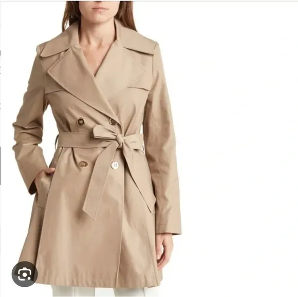 VIA SPIGA Classic Tan Double-Breasted Women's Rain Trench Coat Jacket