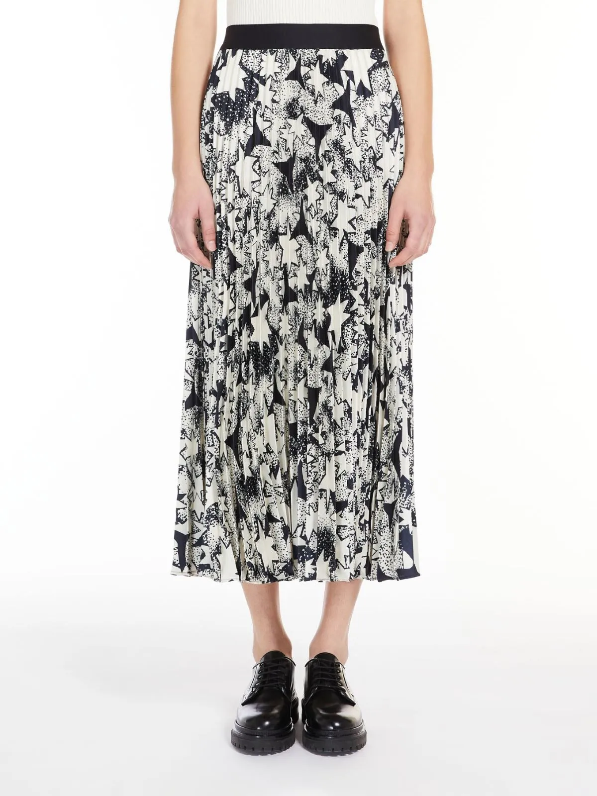 Weekend Max Mara Pagano Pleated Skirt in Navy Star Print