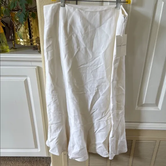 White a-line midi wrap skirt for casual wear
