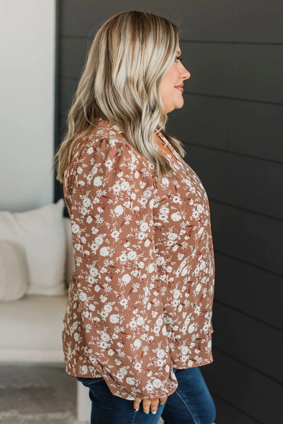 You Know Me Floral Blouse- Clay