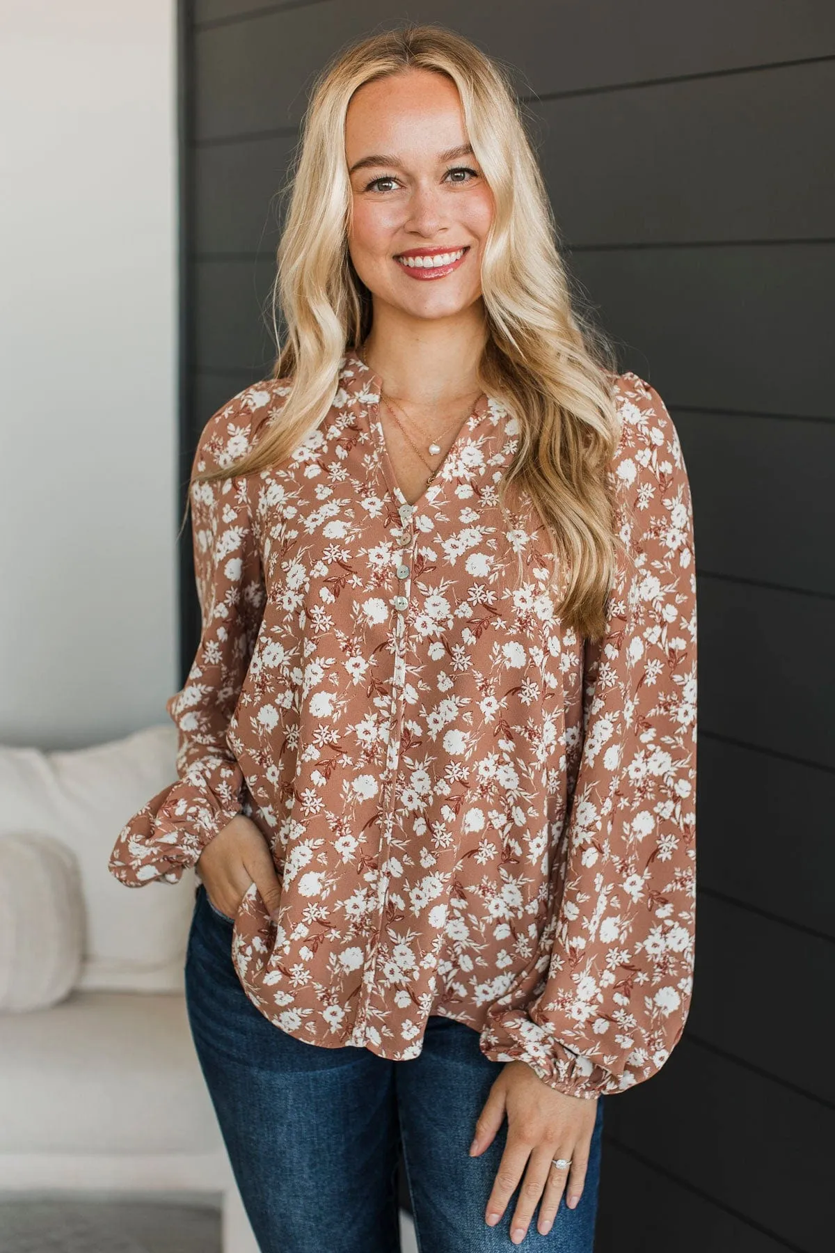 You Know Me Floral Blouse- Clay