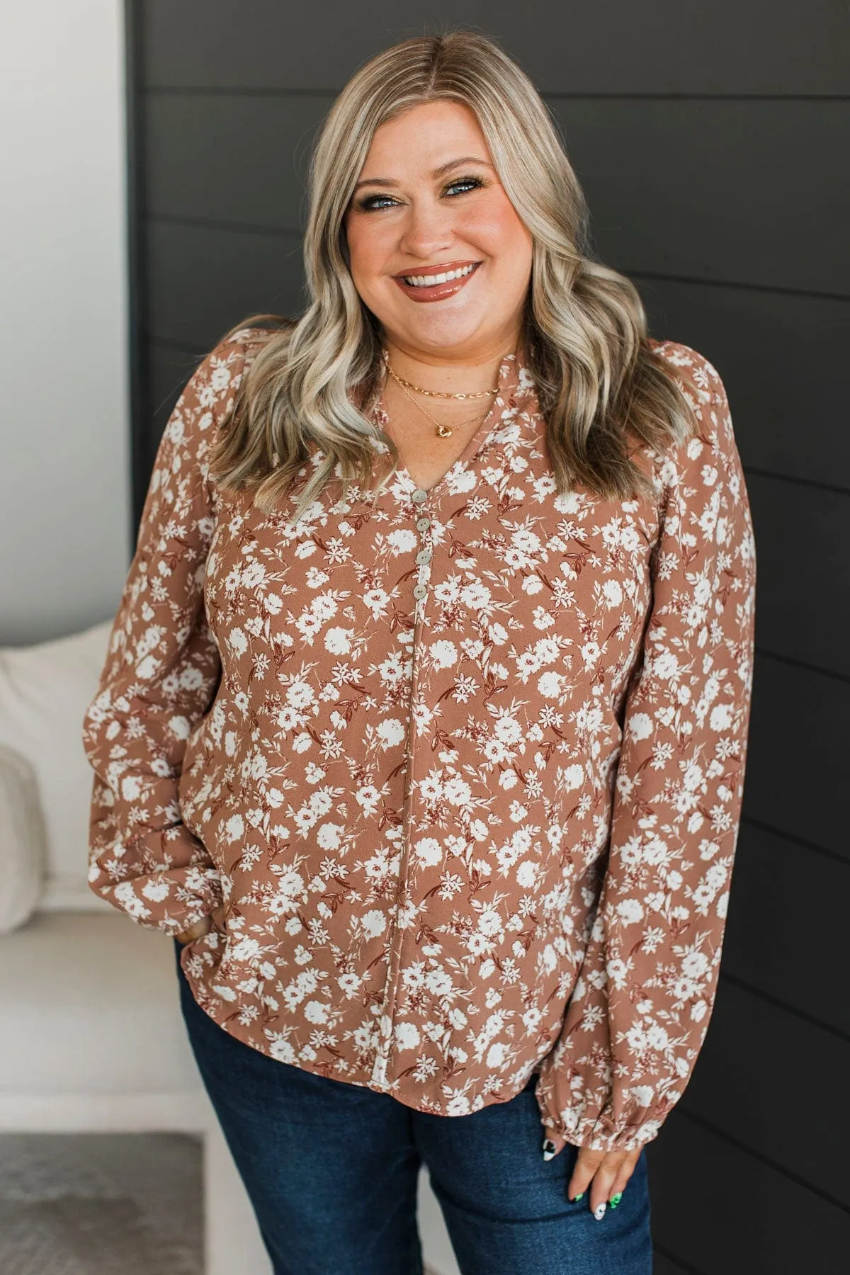 You Know Me Floral Blouse- Clay