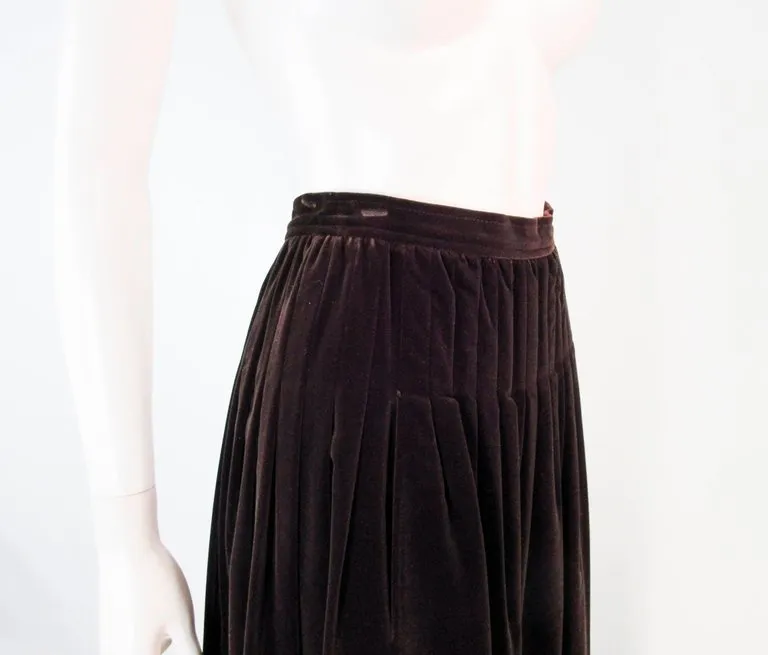 YVES SAINT LAURENT Brown Velvet Pleated Flare Skirt Size 36