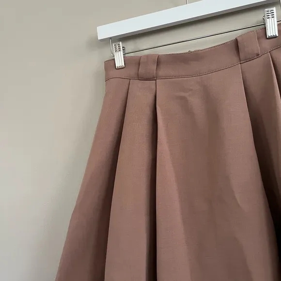 Zara Voluminous Midi High Waist Beige-Tan Skirt High Waist‎ Pleated Midi